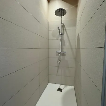 La Ferme De La Foret, De Groupe A La Campagne