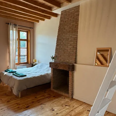 بيت للعطل La Ferme De La Foret, De Groupe A La Campagne