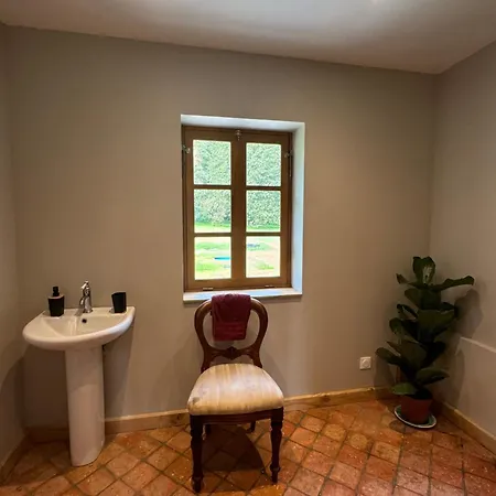 La Ferme De La Foret, De Groupe A La Campagne *