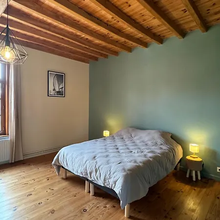 La Ferme De La Foret, De Groupe A La Campagne بيت للعطل