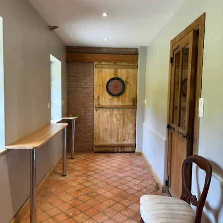 La Ferme De La Foret, De Groupe A La Campagne