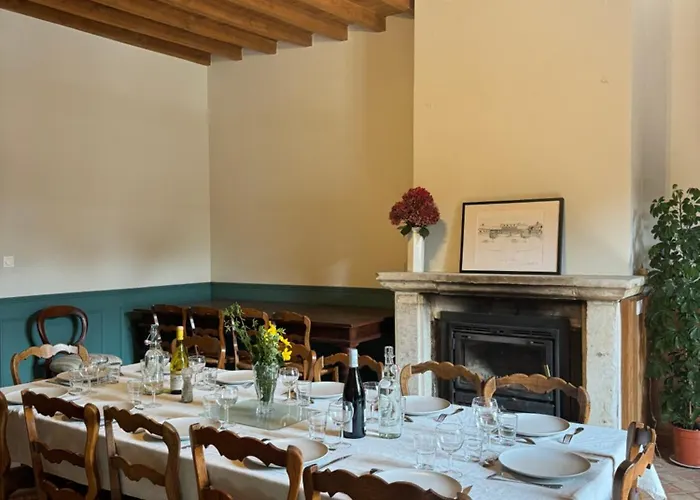 La Ferme De La Foret, De Groupe A La Campagne * Longvilliers (Pas-de-Calais)