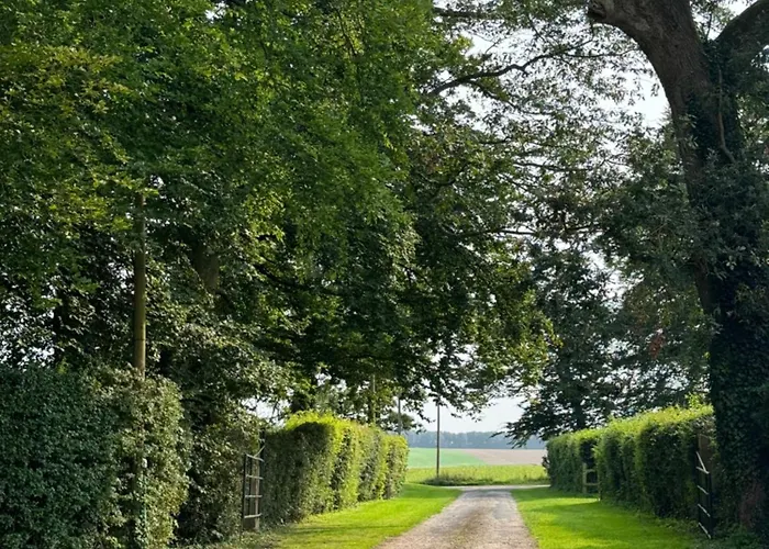 La Ferme De La Foret, De Groupe A La Campagne Longvilliers (Pas-de-Calais)