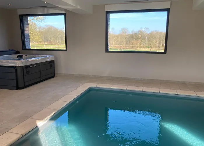 La Ferme De La Foret, De Groupe A La Campagne